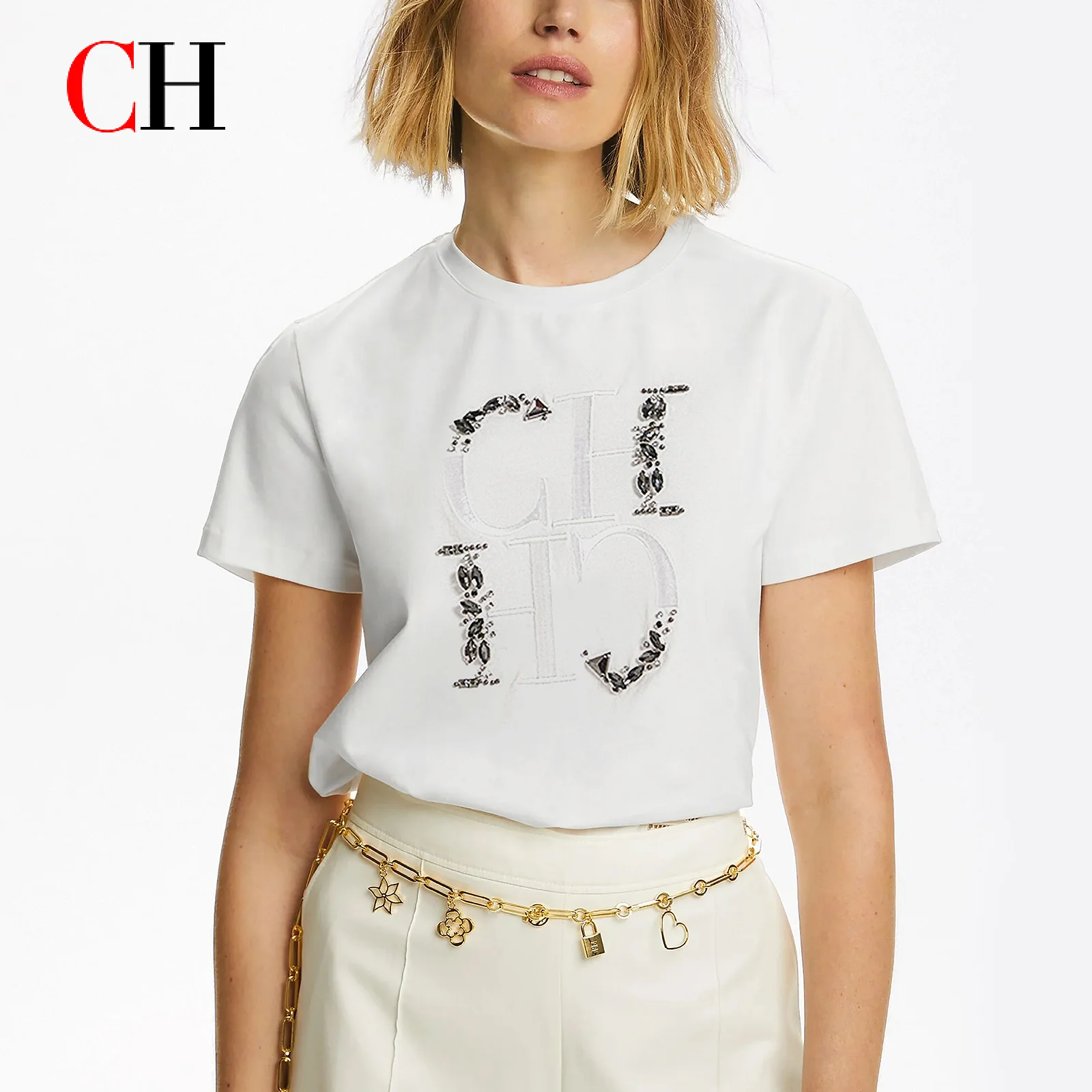 CH Women's Clothing, with a Round Neckline, Featuring Embroidered Decoration Bearing the CH Logo, a Casual Everyday Top