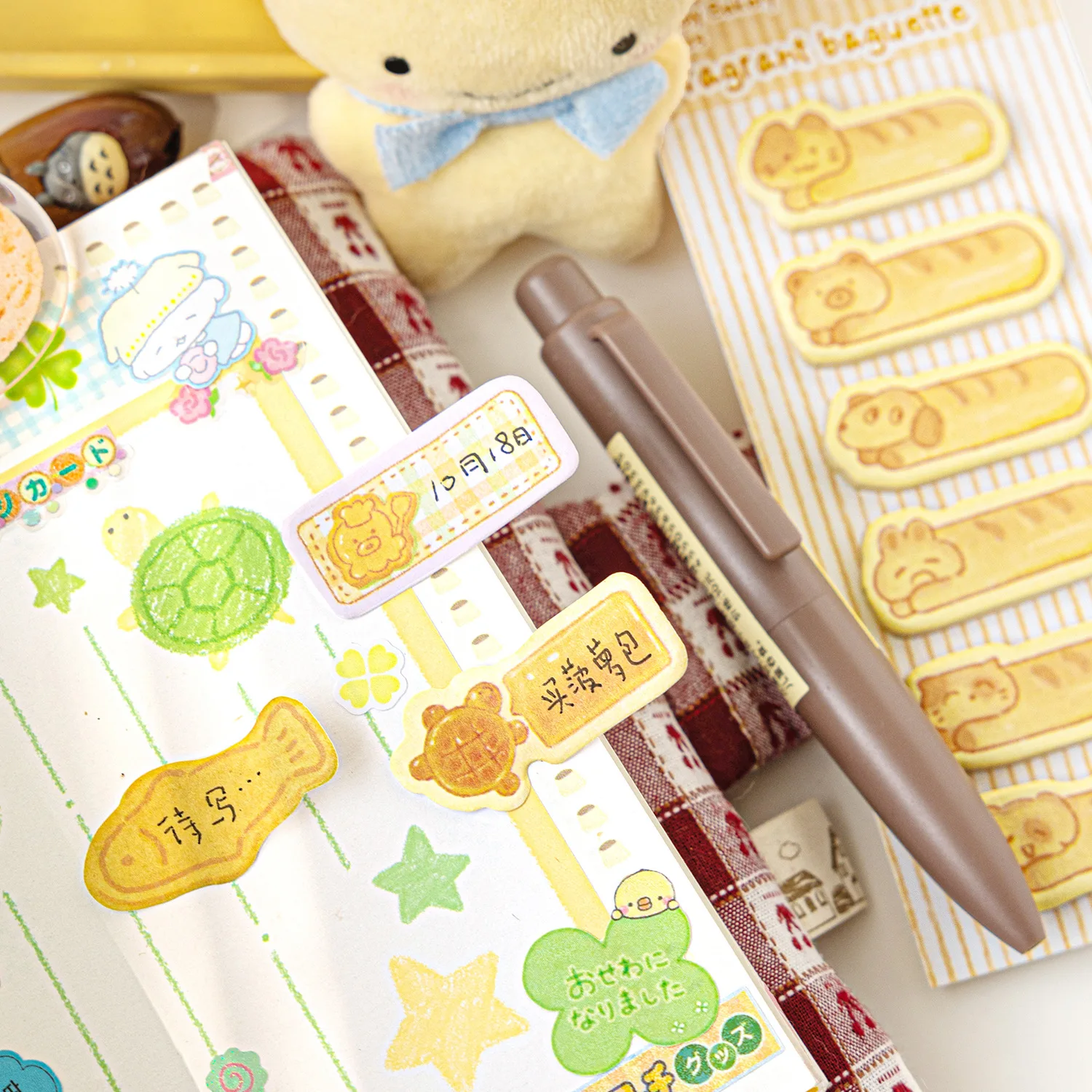 180 Pcs/Pack Cute Cartoon Animals Mini Sticky Notes Book Tags Index Stickers Food Themed Student Stationery Memo Stickers