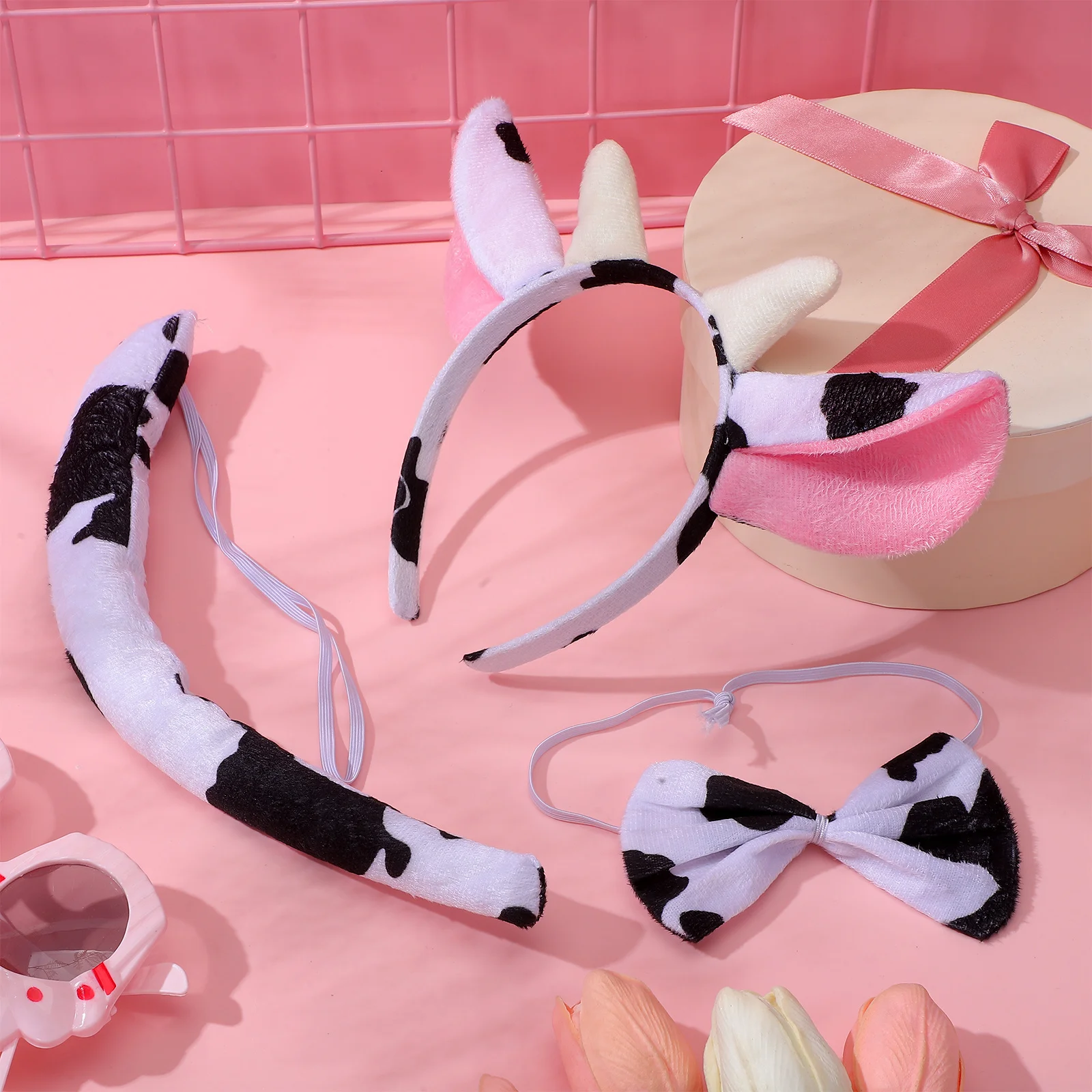 

3Pcs Cow Costume Set Ears Headband Tail Bowtie Halloween Christmas Masquerade Party Accessory Halloween Costume