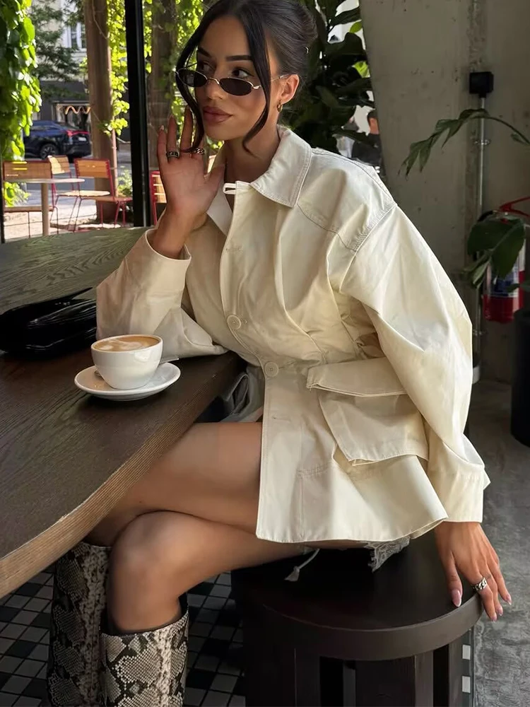 TFMLN 2026 Woman Casual Jacket Long Sleeves Turn Down Neck Pockets Single Breasted Decorate Street Coat Fashion Lady Outfit