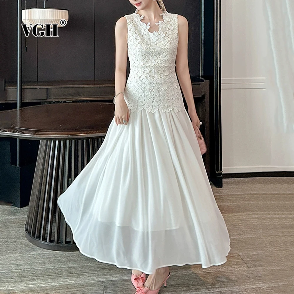 

VGH Elegant Spliced Appliques Slimming Solid Dresses For Women V Neck Sleeveless High Waist Temperament Dress Female Fashion New