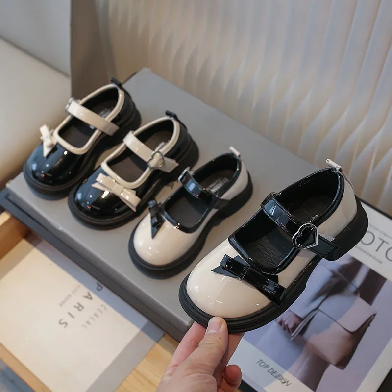 Kids Leather Shoe Spring Autumn Black School Girl Shoes Fashion Glossy PU Bowknot Children Princess Causal Flats Shoes Non-slip