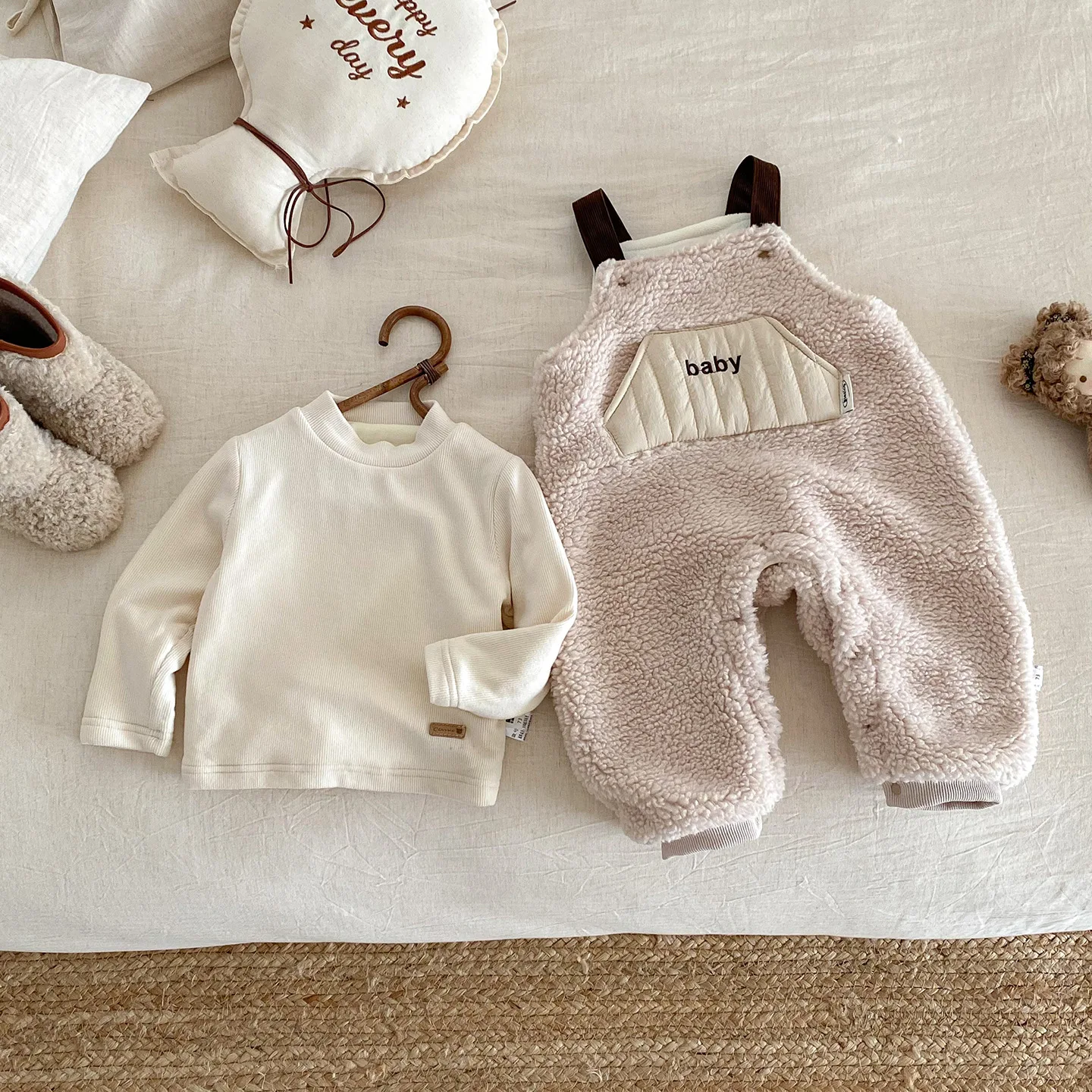 neonate-infantili-set-a-due-pezzi-2025-inverno-spessore-caldo-neonato-camicia-per-bambina-pagliaccetti-per-bambina-in-lana-di-agnello-senza-maniche