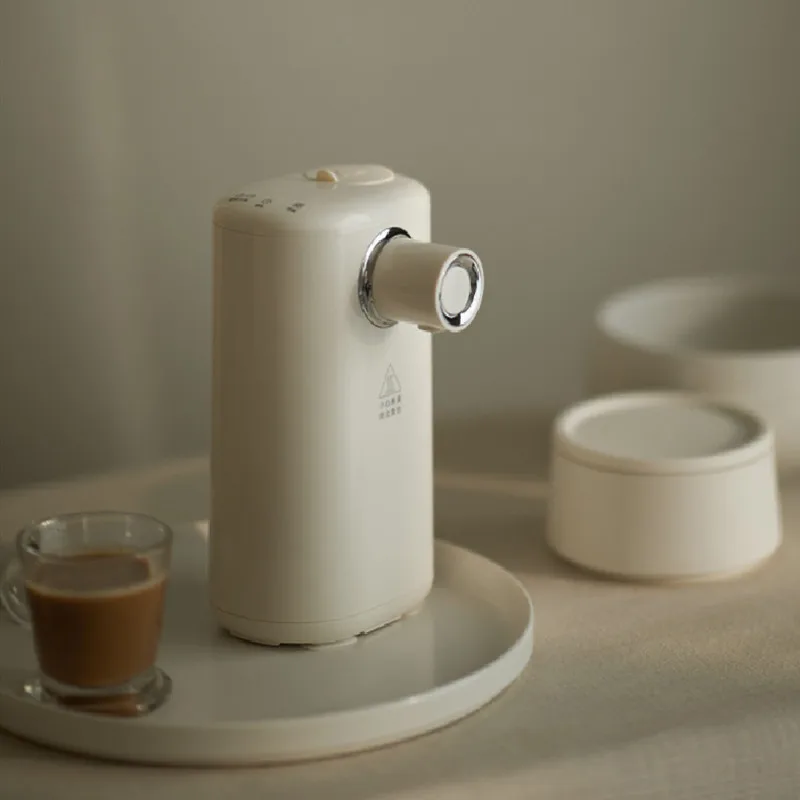 การให้ความร้อนทันทีเครื่องจ่ายน้ำขนาดเล็กสำหรับใช้ในครัวเรือนให้ความร้อนแบบทันทีดื่มโดยตรงเครื่องจ่ายน้ำทำน้ำร้อนบริสุทธิ์