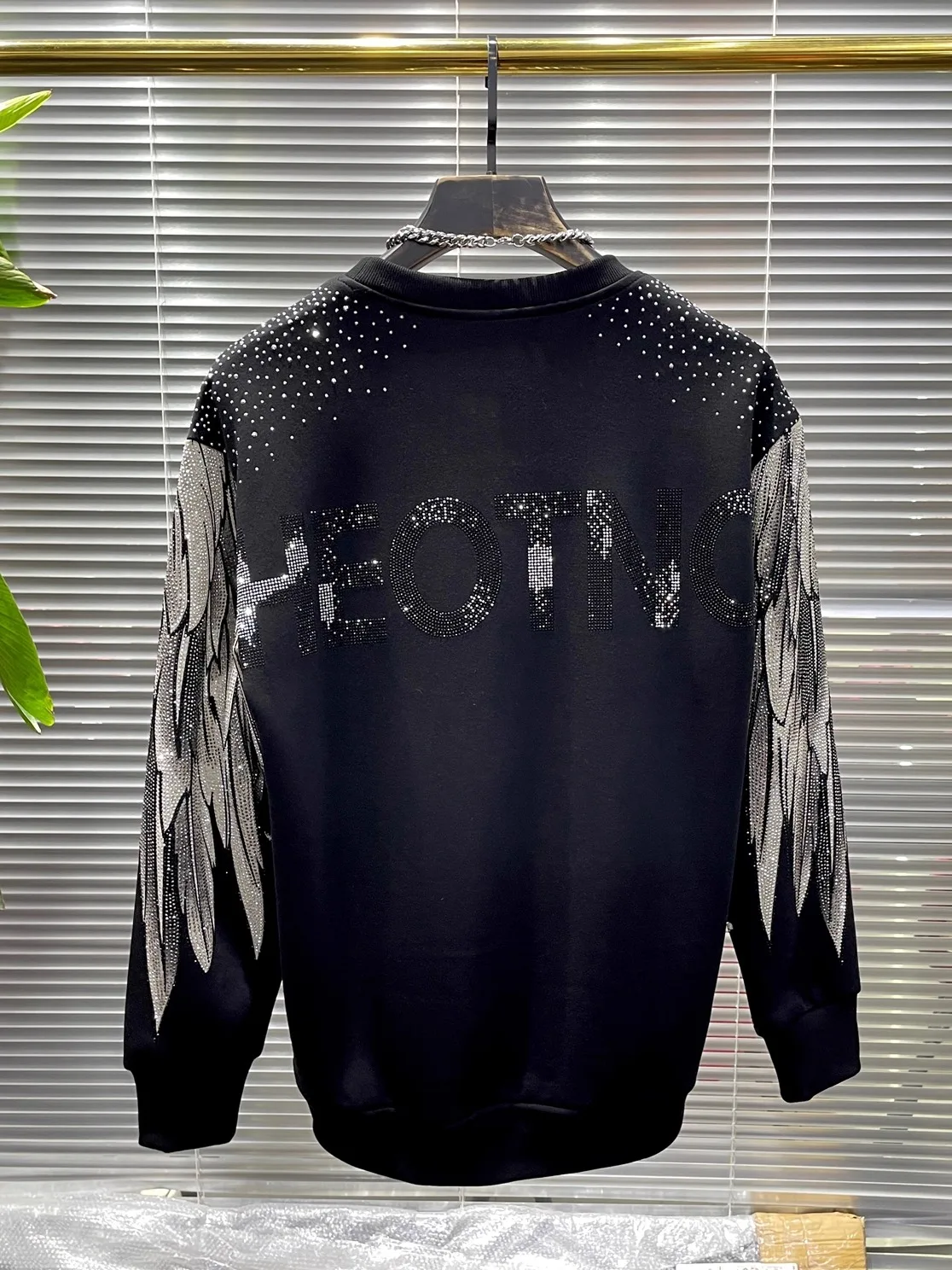 2025 Autumn Winter New Fashion Heavy Rhinestone Round Neck Long Sleeve Sweatshirt Printed Letters Trendy Stylish Men's Jacket