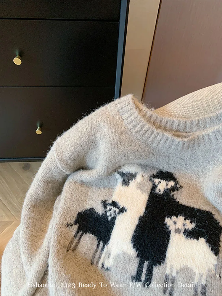 2023 Women Autumn Winter Grey Knitwear Jumper Simple Vintage O-Neck  Sweater Animal Print Cute Long Sleeve Pullover Streetwear