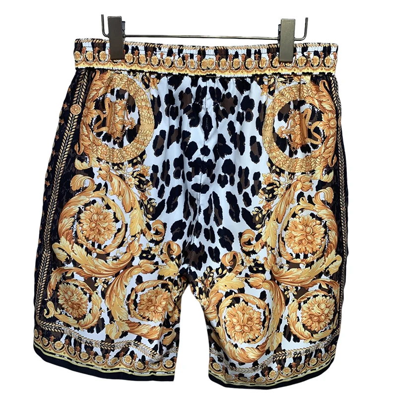 New men's shorts with full Baroque leopard print print for spring and summer quick drying beach pants, European Milan casual