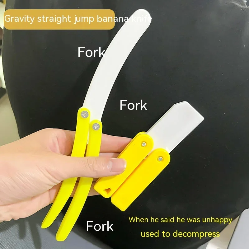 3D Printing Gravity Banana Knife Cub Jumping Small Mini Model Pendant Push Card Mini Butterfly Knife Decompression Toy