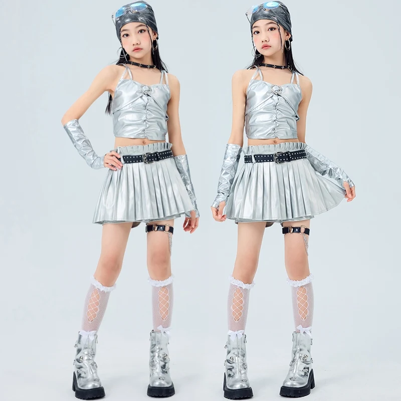 

Kids Jazz Dance Performance Suit Girls Kpop Modern Stage Dancewear Silver Vest Pleated Skirt Fashion Runways Show Outfit AMY2064