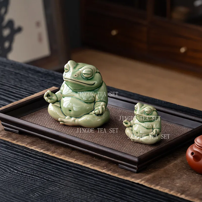 Meditation Frog Tea Pet Ceramic Desktop Decoration Chinese Green Glazed Frog Tea Play Tea Ceremony Accessories Decoration Crafts