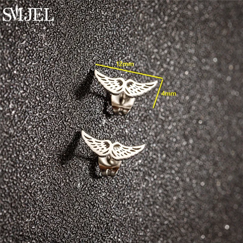 Vintage Small Angel Wings Earrings for Women Retro Hollowed-out Feather Ear Studs Girls Party Jewelry Oorbellen