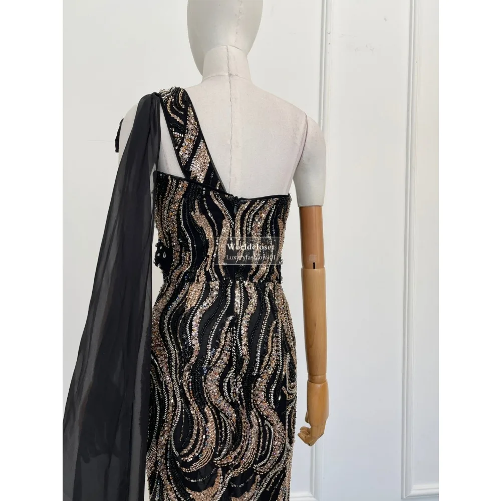 Dress with Floral Shoulder for Party 2025 New Black Beaded Deep V-Neck Mermaid Evening