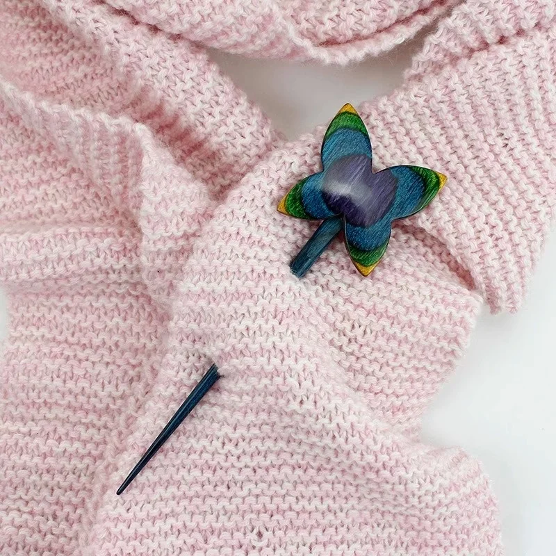 木製ヘアピン、エルダーピン、フクロウ、クマ、オウム、ユリ、チューリップ、ファッションアクセサリー（ロータスヤーンズ製）2025年夏コレクション