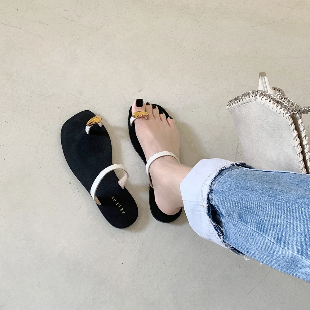 Clip Toe Women Slippers Fashion Flip Flops Flat Heeld Casual Sandals Slides Black White Slip On Summer Outside Beach Shoes 35-39