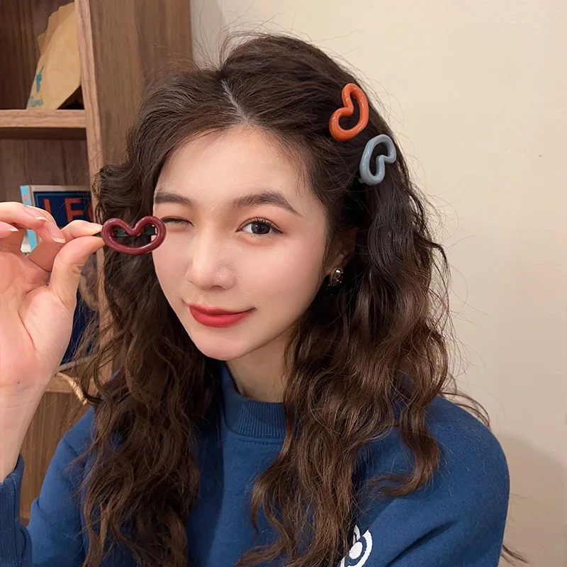 Simple Love Heart Hairclip Sweet Small Bangs Buckle Korean Women Girls Hairpin Barrette Hair Clips Headdress Hair Accessories image 3
