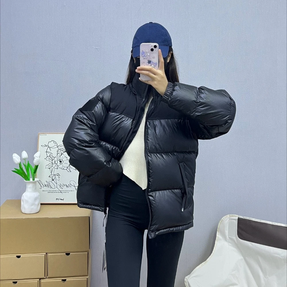 عالية الجودة الفاخرة مصمم المرأة طوق مقنعين أسفل سترة العلامة التجارية الشهيرة الشتاء موضة عادية سميكة الدافئة يندبروف معطف 2025