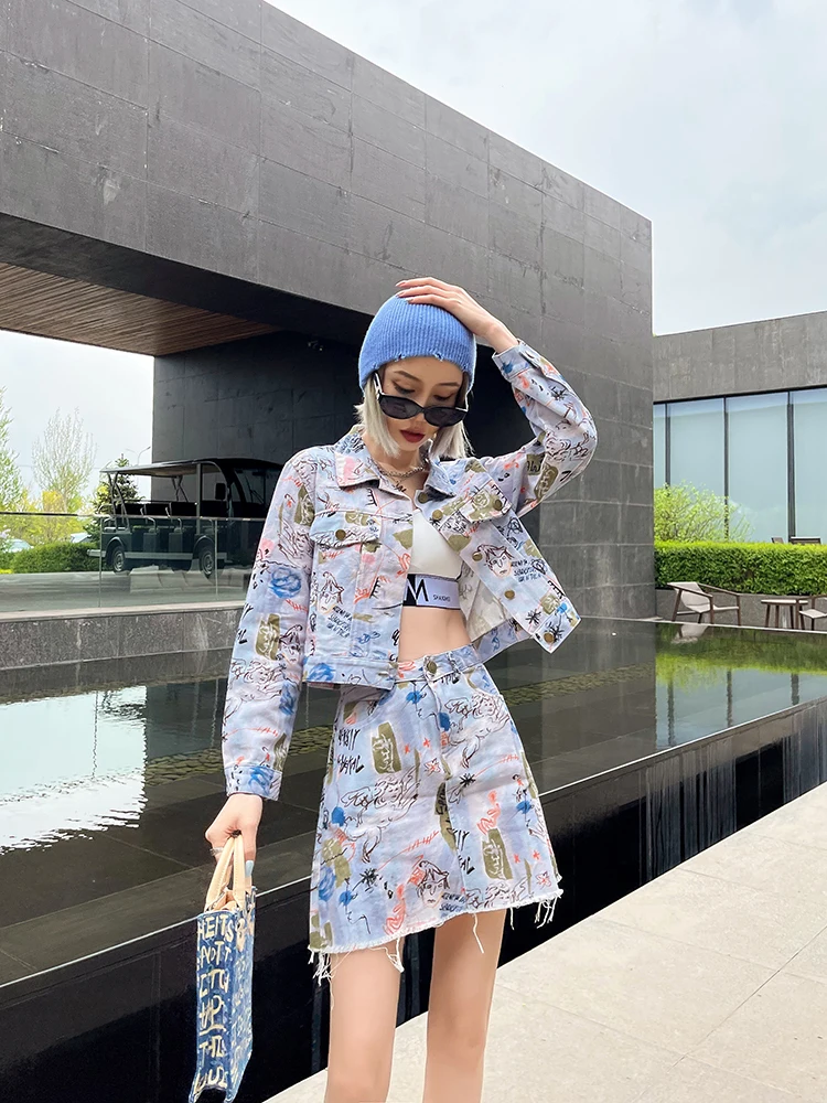 spring autumn new fashion graffiti printed denim suits Jacket + mini skirt Jean Two piece sets Streetwear Suits European goods