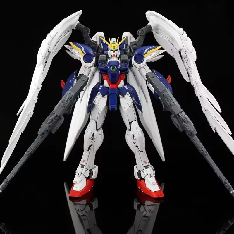 1/144 BANDAI Assembly Model Hg Flying Wings Assault Freedom Robot Unicorn Red Heretic Handheld Model Toy Gift Adult Collect