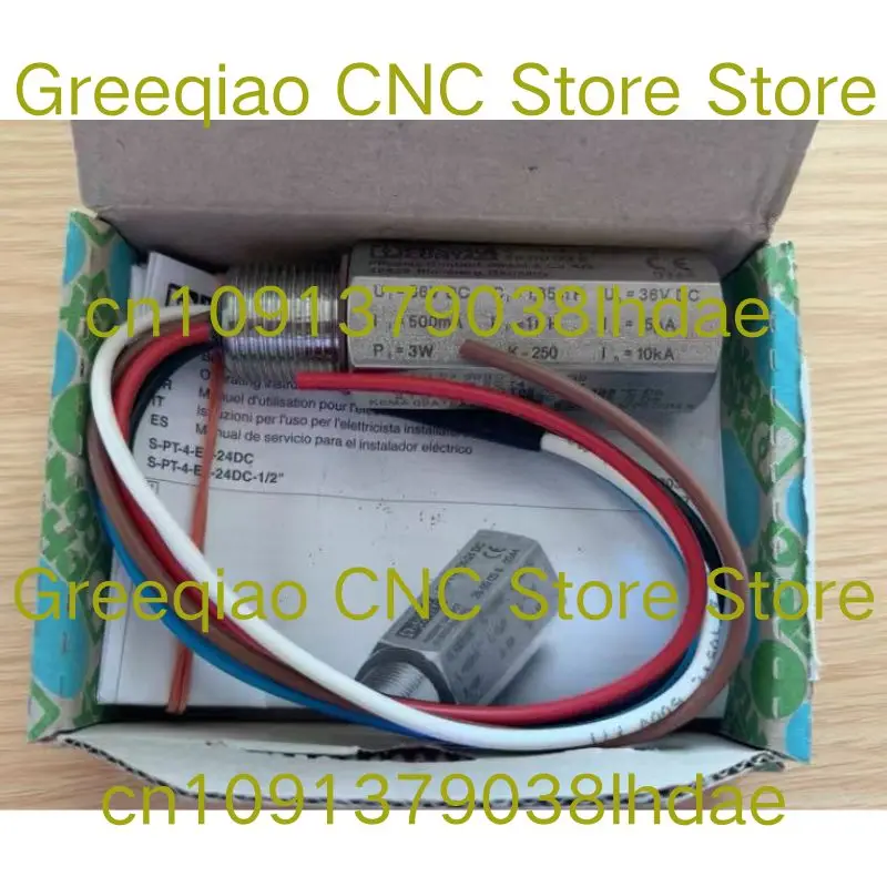 New 2800036 S-PT-4-EX-24DC Surge Protector Fast Shipping