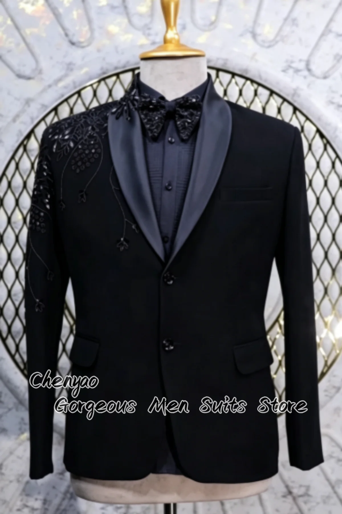 Stylish Asymmetric Floral Beaded Black Men Suits Custom Groom Wedding Party Tuxedos 2Pcs Sets Male Prom Blazers Slim Ropa Hombre