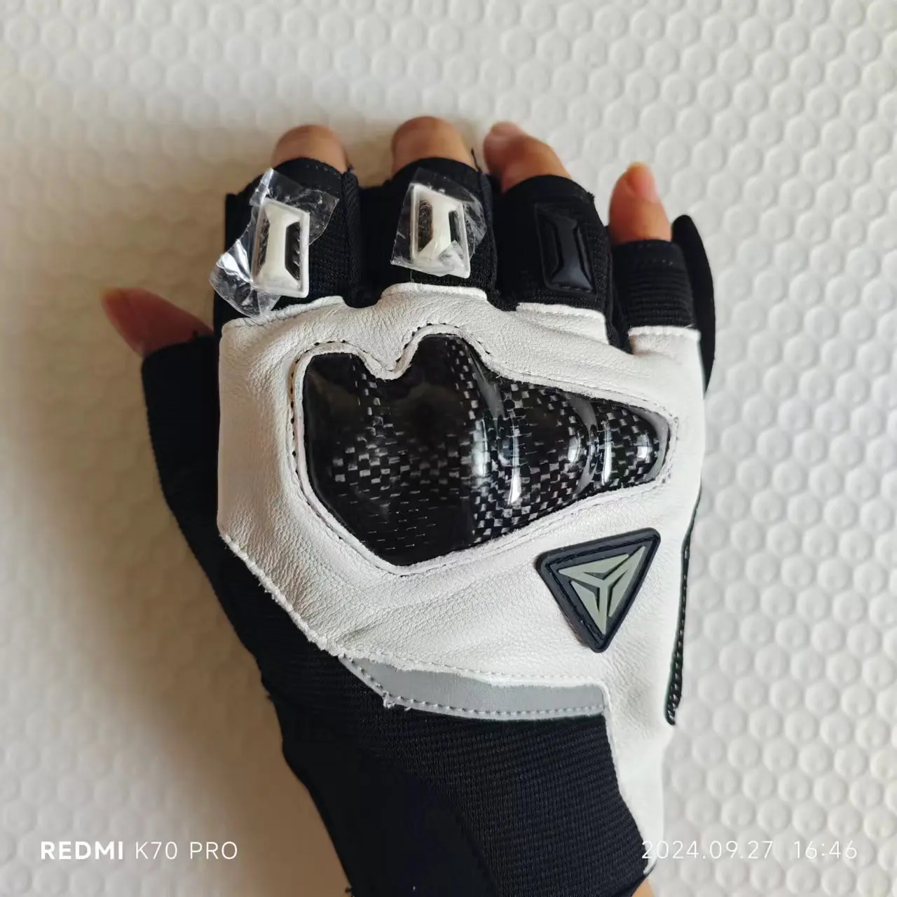 MOTOWOLF été demi doigt gants pour moto vélo équitation Luvas avec Protection en Fiber de carbone moto gants hommes femmes