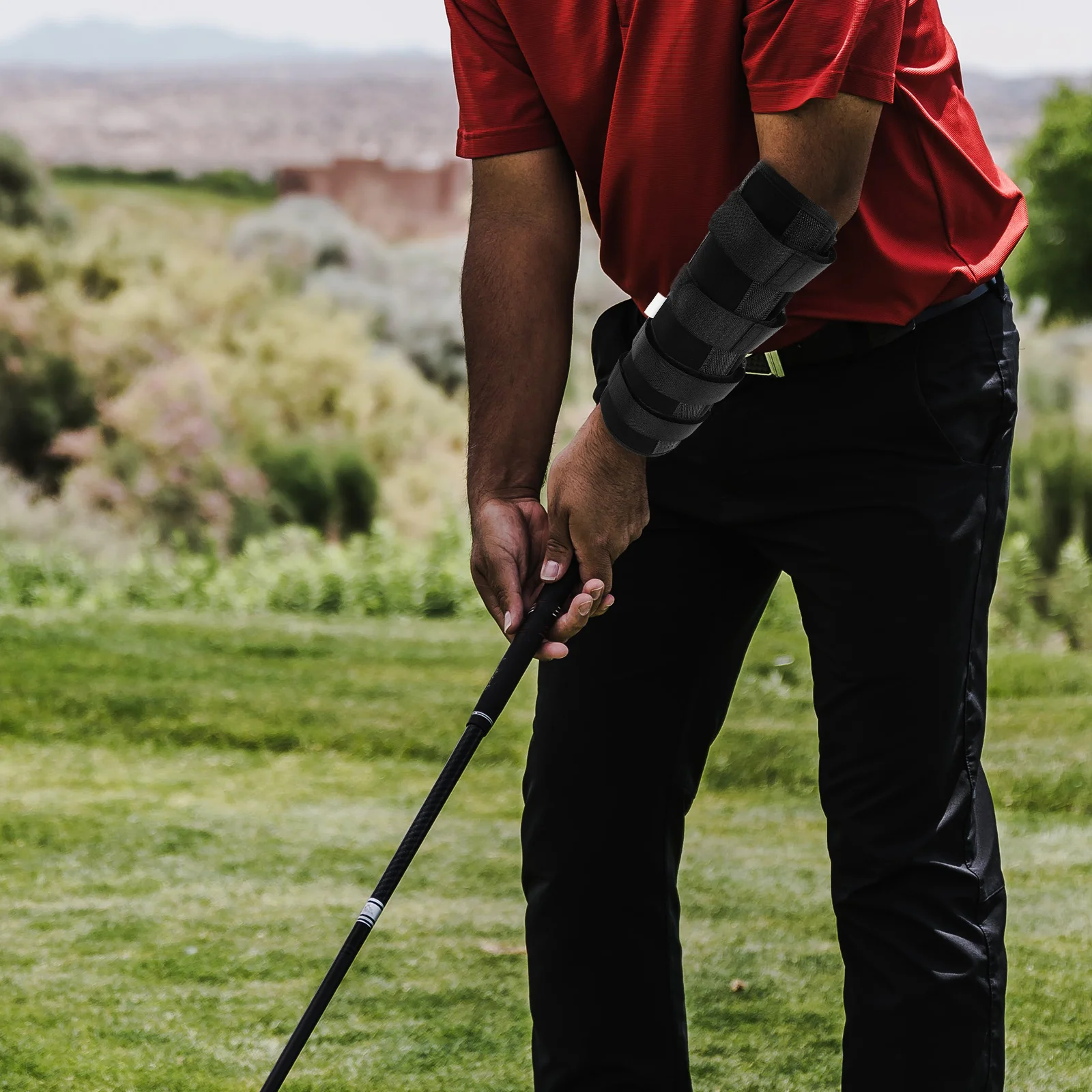 

Golf Swing Training Elbow Brace Effective Swing Technique Portable Design for on-The-Go Practice Golf Training Aid