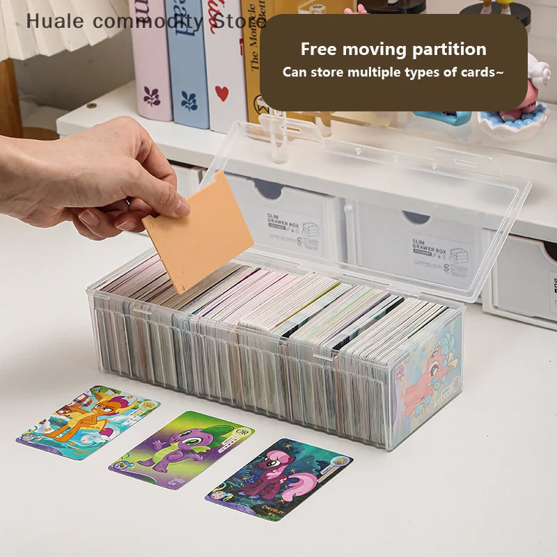 La scatola organizer scomparsa in plastica trasparente da 1 pezzo contiene 550 + scatola di immagazzinaggio di carte da gioco con divisore regolabile per carte