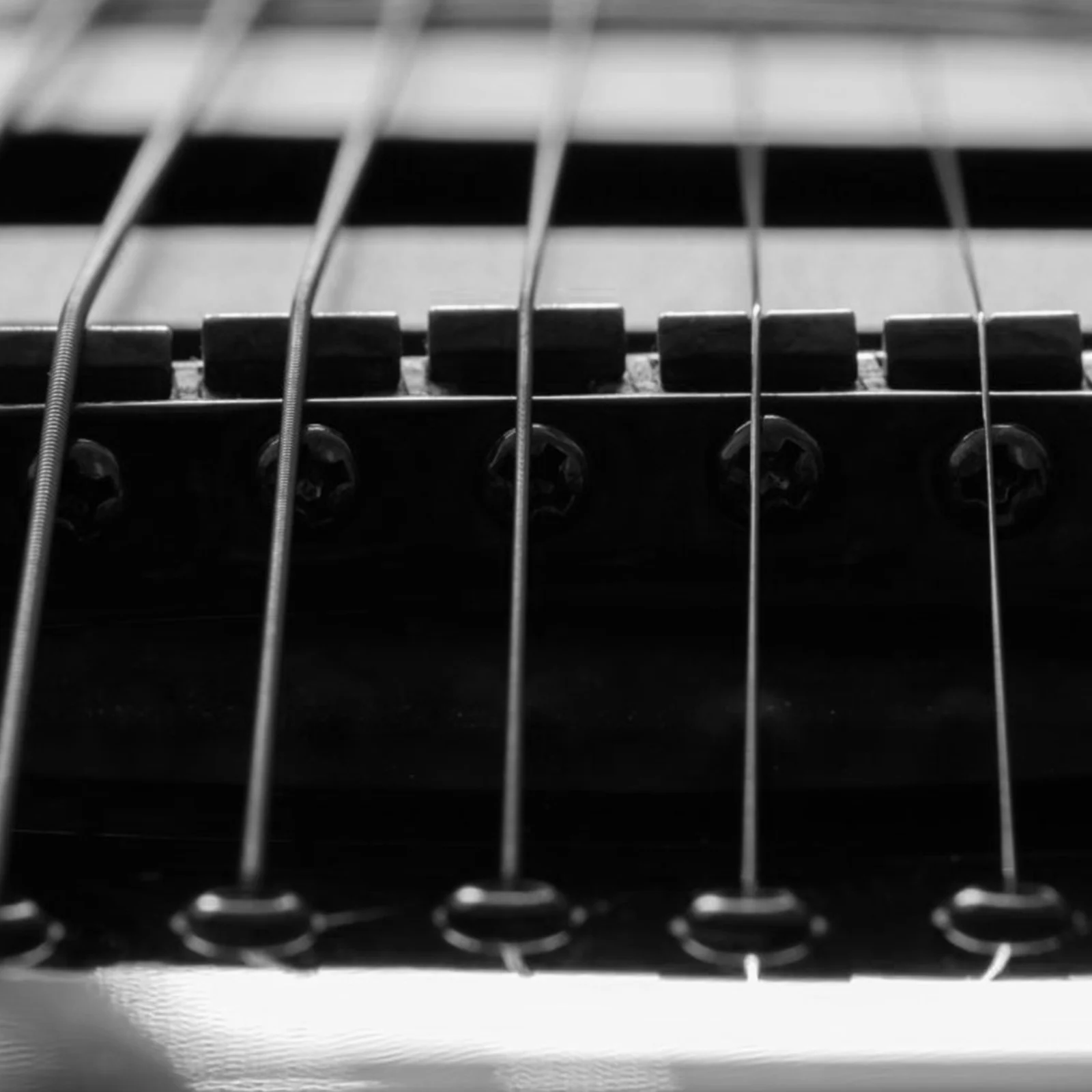 

50 pcs Guitar Tuner Screws Hard Iron Durable Bright Finish For Electric Acoustic Bass Replacement Parts Tuning Pegs Accessories