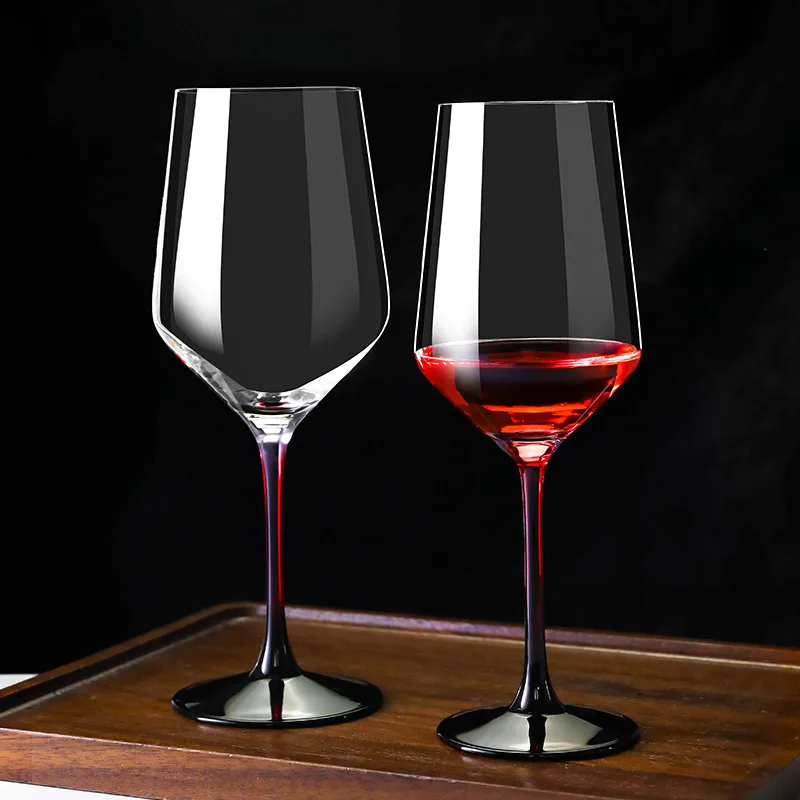 

Роскошный хрустальный бокал для красного вина, черная основа, элегантный бокал с красной стеблом