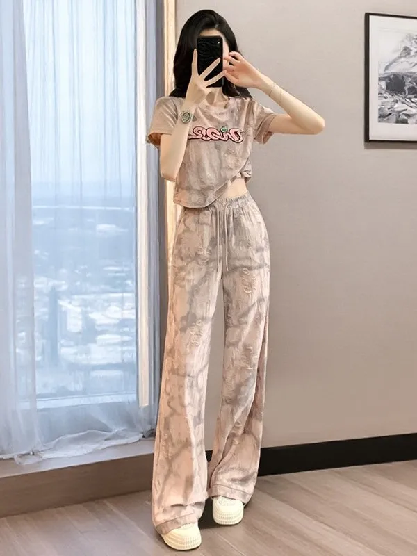 

Fashionable Sportswear Set for Women Short Sleeve Wide Leg Pants Two Piece Suite Casual Summer Outfit Short T-Shirt