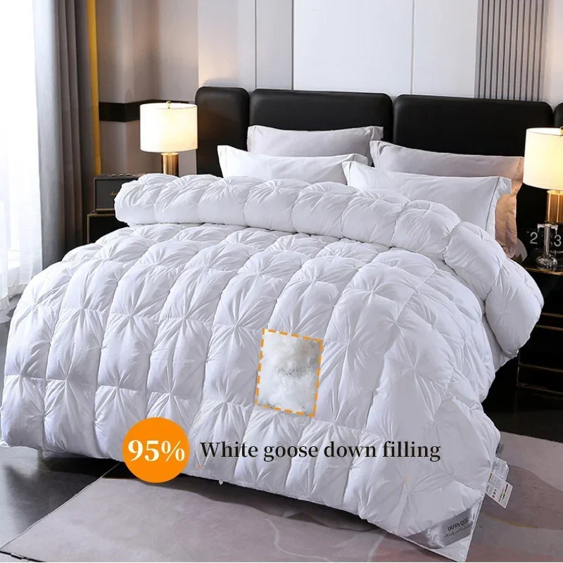100% pure cotton goose down comforter, five-star hotel down comforter, winter thick comforter, spring and autumn comforter