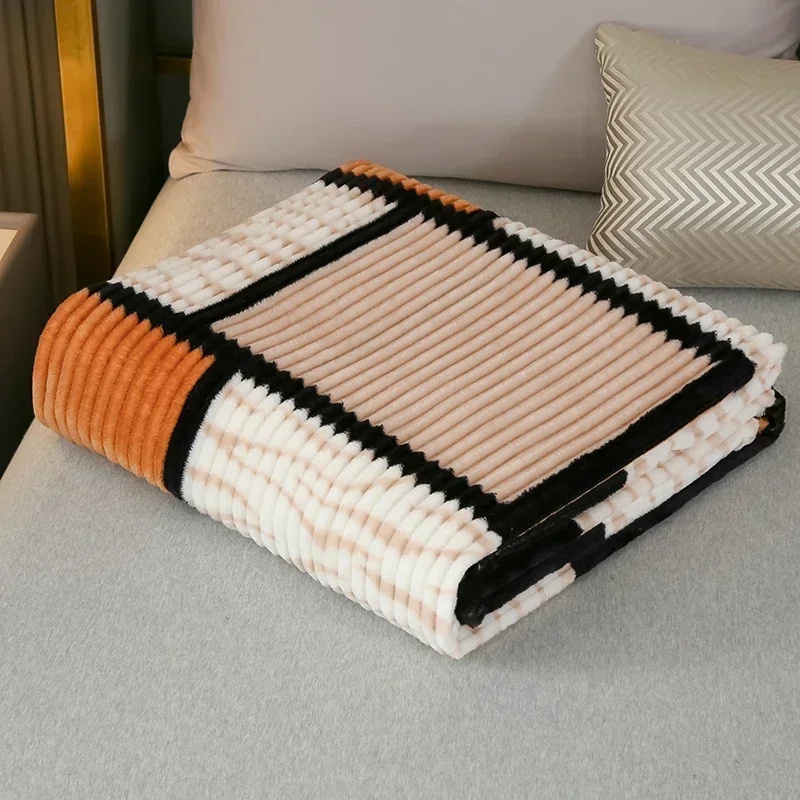 New Grid Style Multifunctional Magic Velvet Printed Blanket Can Be Used As Bed Sheets Nap Blankets Pet Blankets