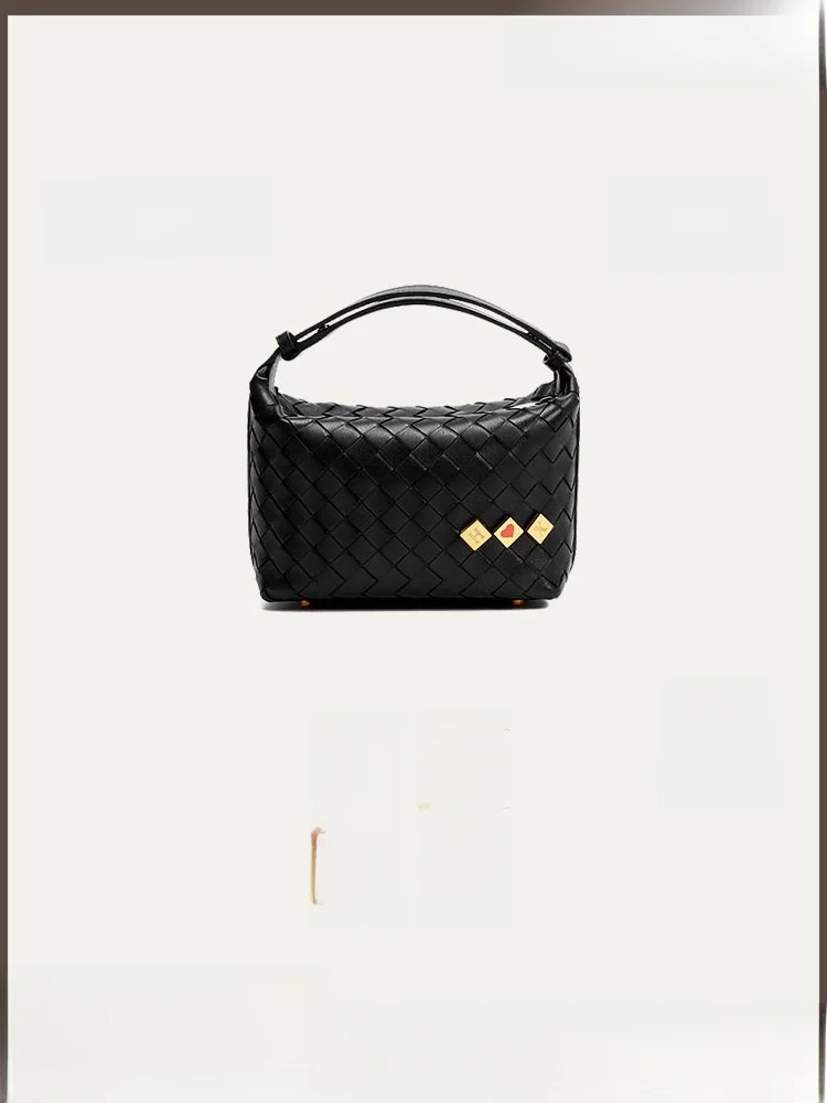 handmade-decorative-letter-buckle-for-bv-weaving-bag-small-gold-buckle-accessories-diy-craft-shop-brand-guan-xing-handmade-wo