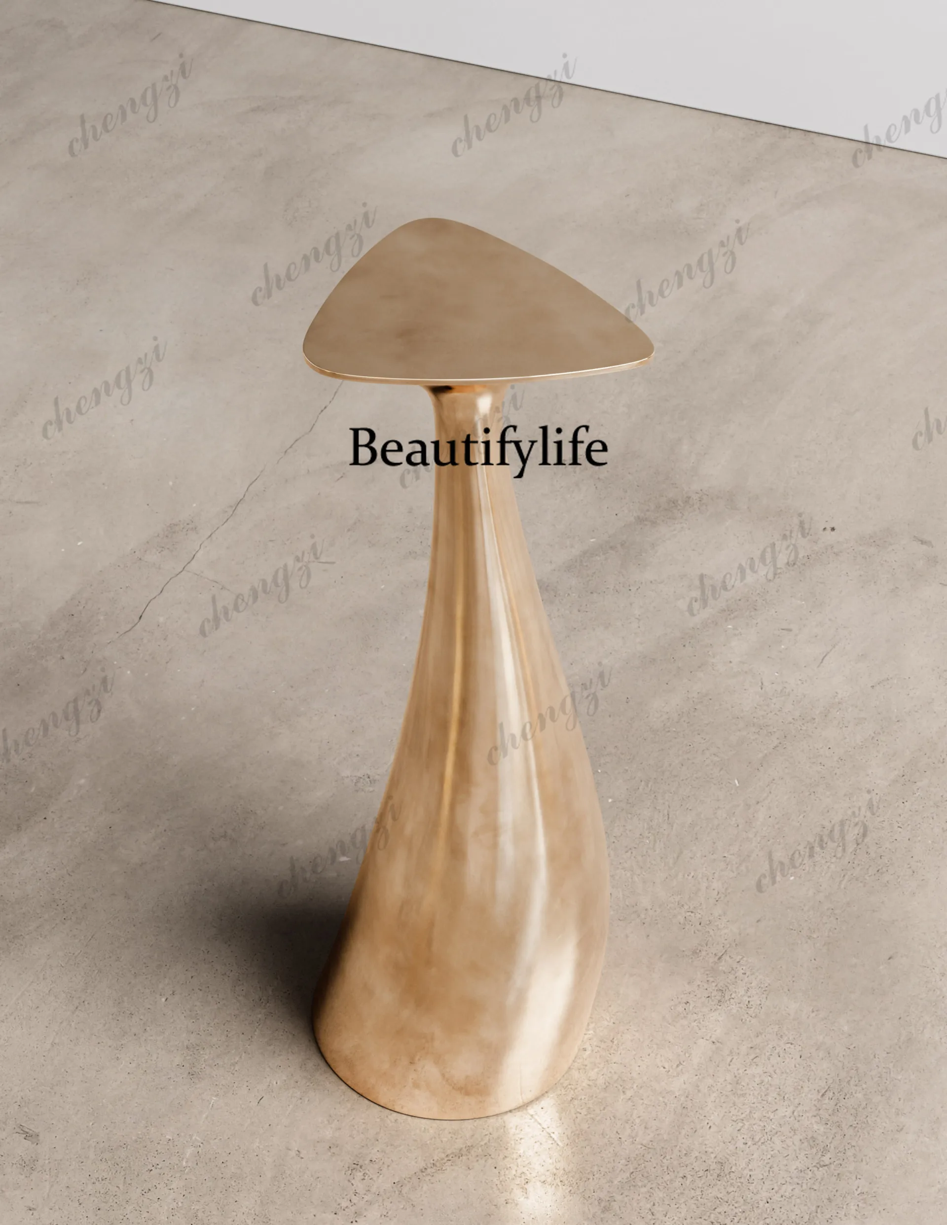 Italian creative personality wabi-sabi wind fiberglass small coffee table electroplating swan neck living room sofa light luxury