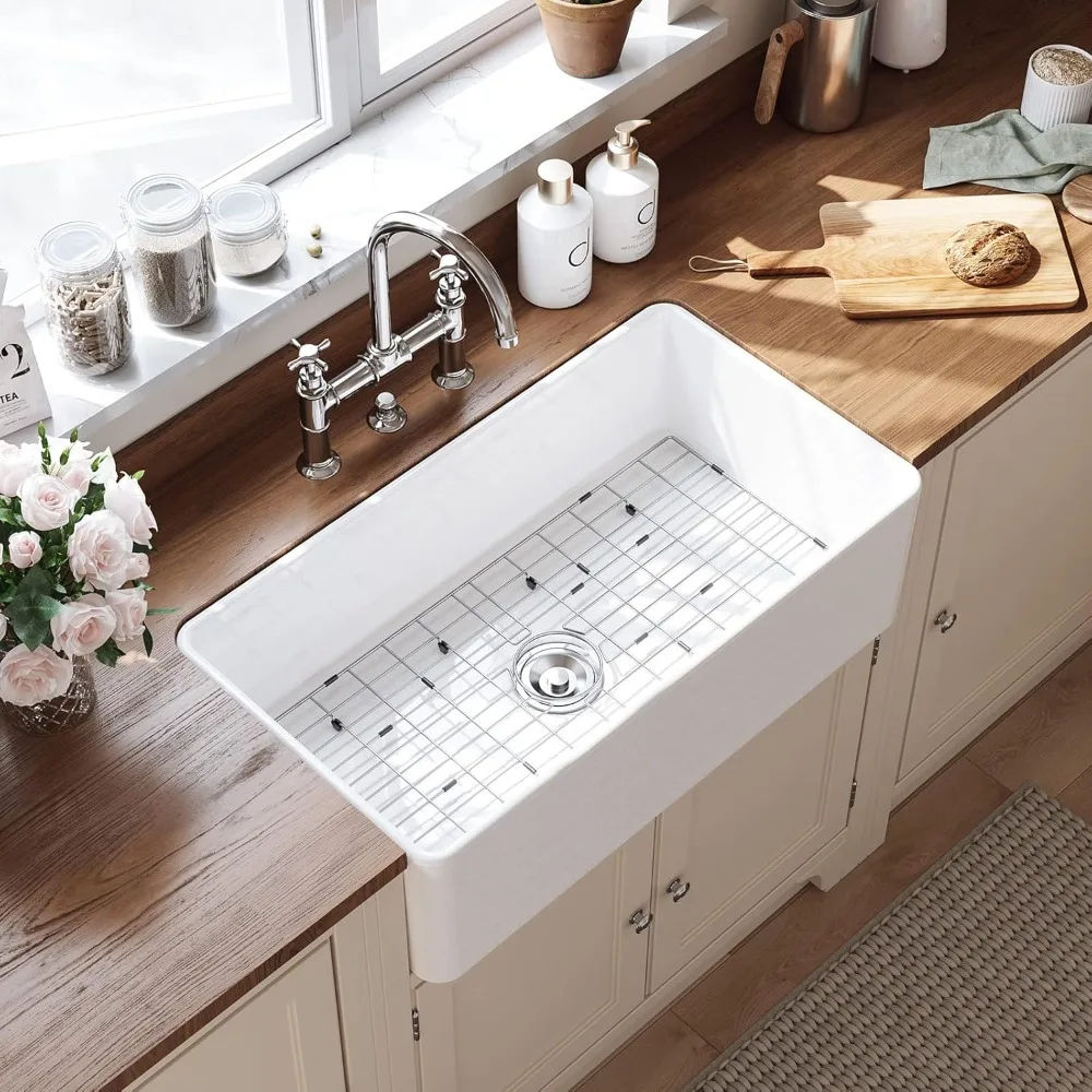 

Farmhouse Kitchen Sink, 33-inch Single Bowl Sink with Bottom Grid & Strainer, Large Apron-front Ceramic Porcelain Sink Basin