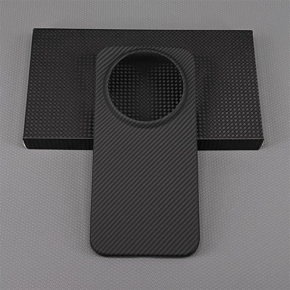 Kevlar Carbon Fiber Phone Case for Xiaomi 17 Ultra Luxury Business Aramid Fiber Magnetic Cover for Magsafe Mi 17U Shell