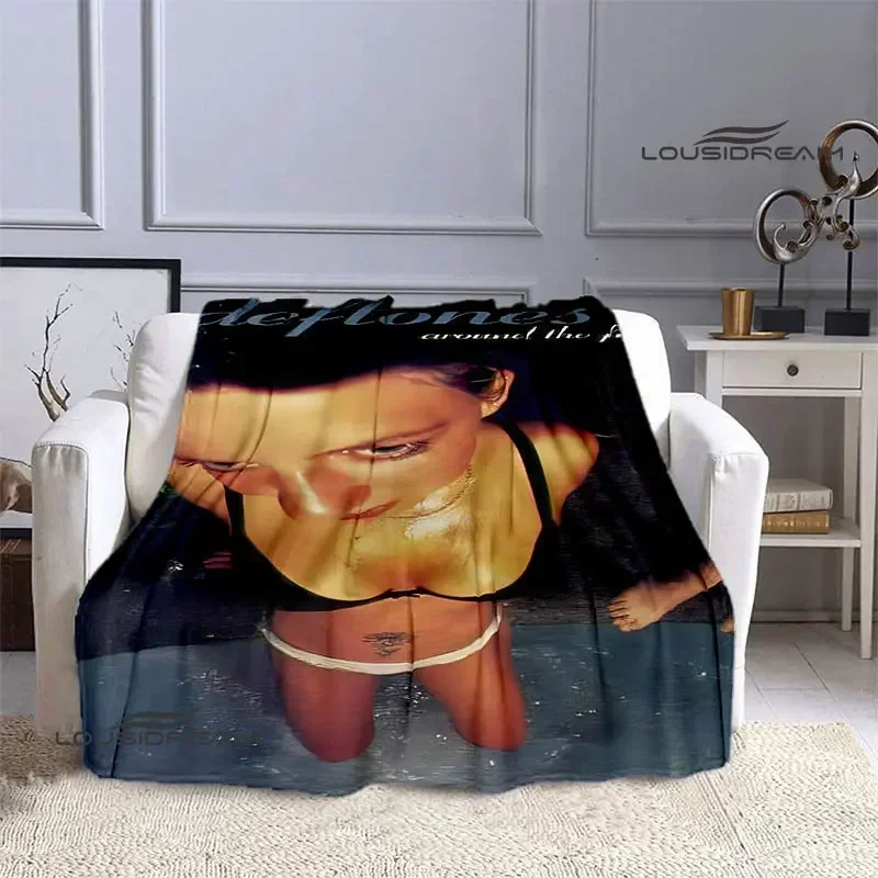 

Deftones band logo printed blanket kids Warm blanket flannel soft cozy blanket home travel blanket decoration birthday gift