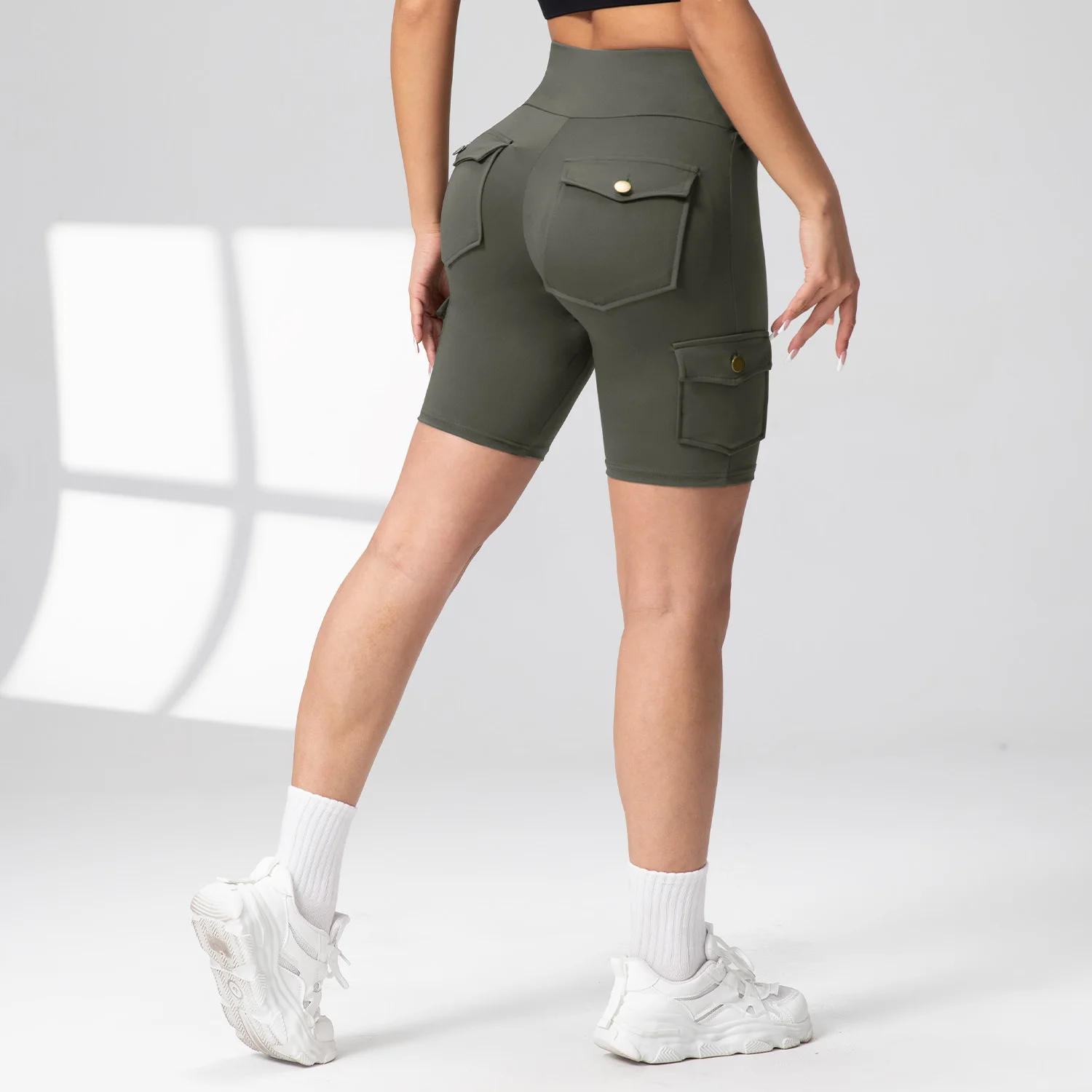 Shorts pour femmes avec poches utilitaires, collants de Fitness de couleur unie, pour Jogging en plein air, vêtements de sport élastiques respirants