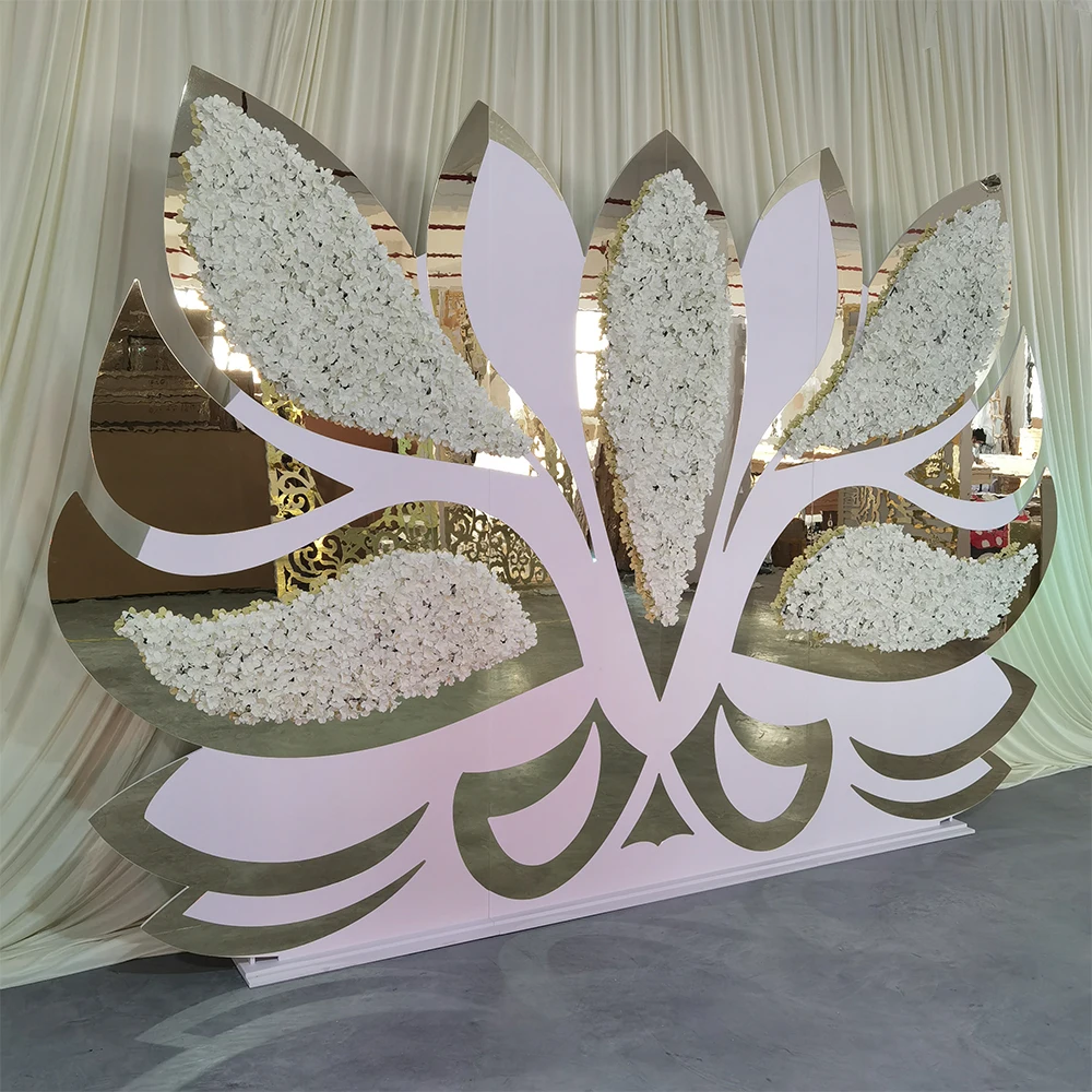 2024 Beautiful Mirrored Gold Sign Acrylic Flower Wall Backdrop For Wedding Rental