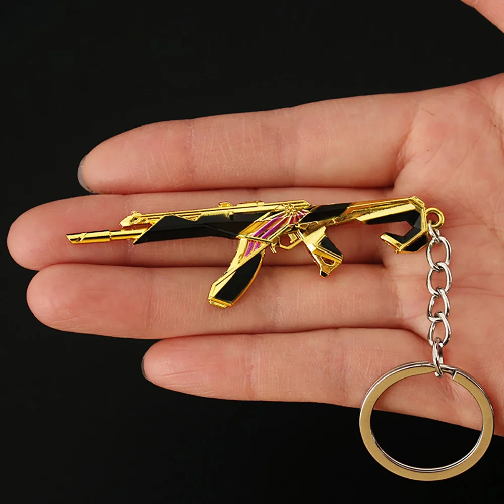 Valorant Weapon Champion 2023 Vandal Plate Keychain 8cm Game Peripheral Metal Weapon Model Accessories Keychains llaveros Gifts