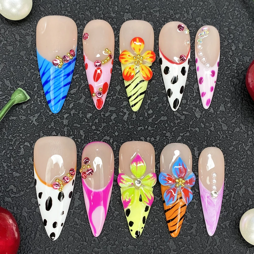 Dicke Acryl-Press-on-Nägel, handgefertigt, vollflächig, handbemalt, luxuriöse, glänzende, geschnitzte Blumen-Handnägel-Tips