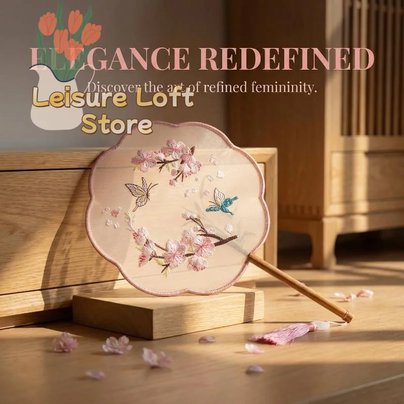 Éventail rond en soie chinoise vintage – Broderie florale exquise, artisanat d'art traditionnel pour Hanfu, performance de danse et accessoire de fête