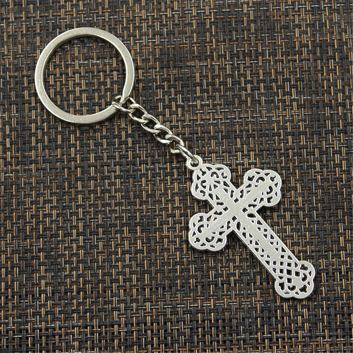 Fashion Keychain 54x33mm Cross Silver Color Pendants DIY Men Jewelry Car Key Chain Ring Holder Souvenir For Gift