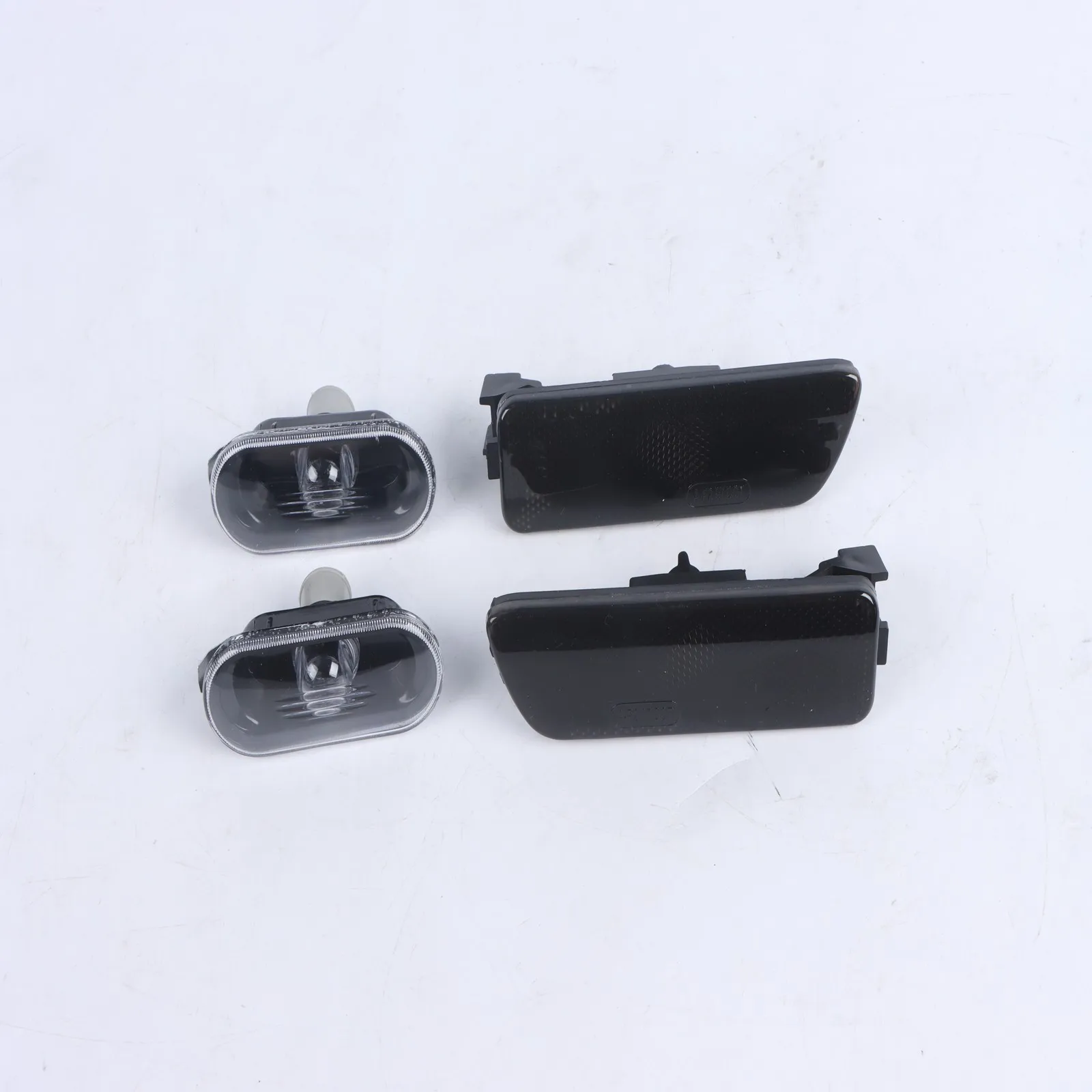 

Front Bumper Fender Side Marker Light FOR Volkswagen (VW) Golf MK4 1999-2005 1JM945071 Smoke Black