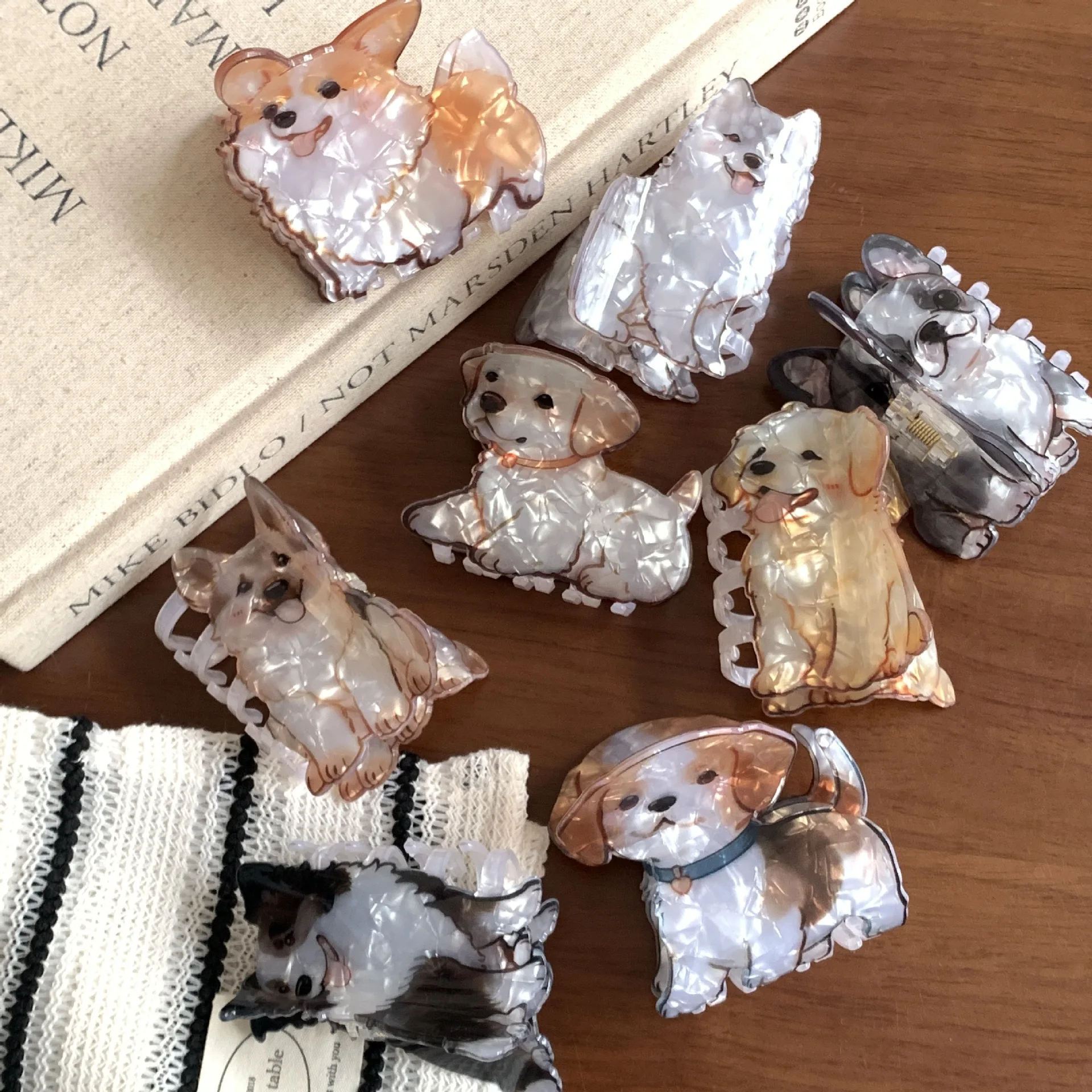 

New Cartoon Corgi Chihuahua Dog Printed Hairpin For Women Girls Fashion No Slip Shark Ponytail Hair Clip Claw Accessories Tool