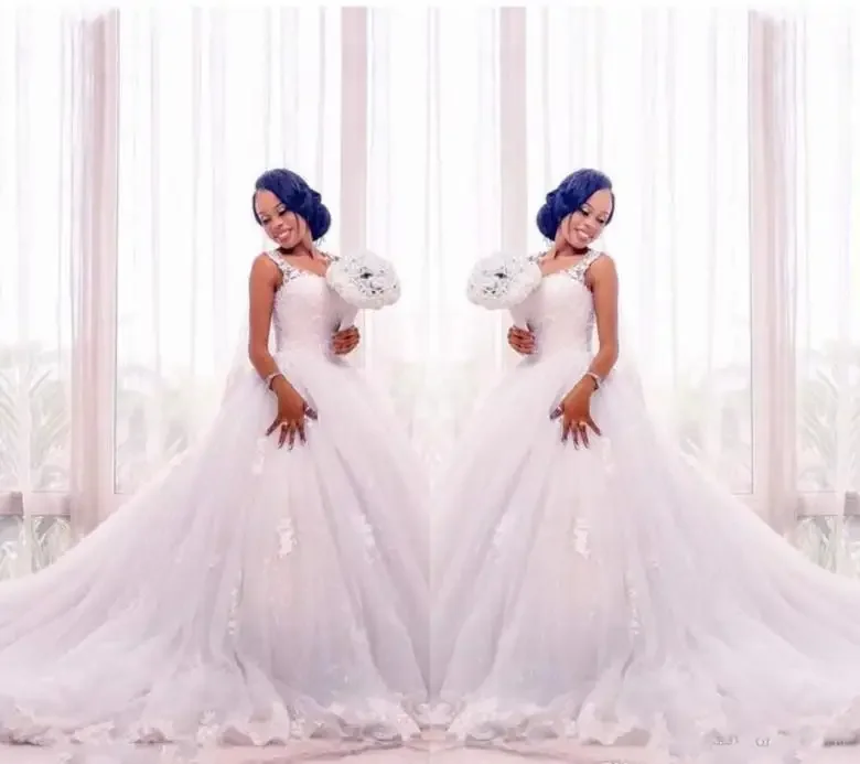Customized African Ball Gown Wedding Dress Modern Sheer Straps Appliqued Plus Size Vestido De Novia Puffy Tulle Skirt Sweep Trai