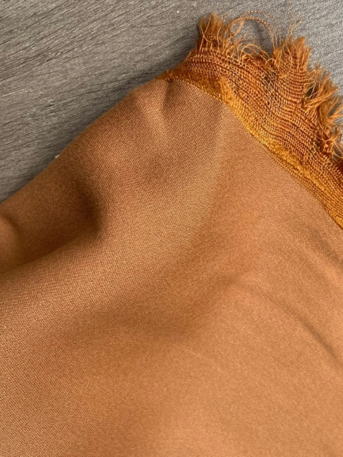 

Ткань из смесового полиэстера и вискозы: модная осенне-весенняя ткань с драпировкой и текстурой, имитирующая листья, для пошива одежды