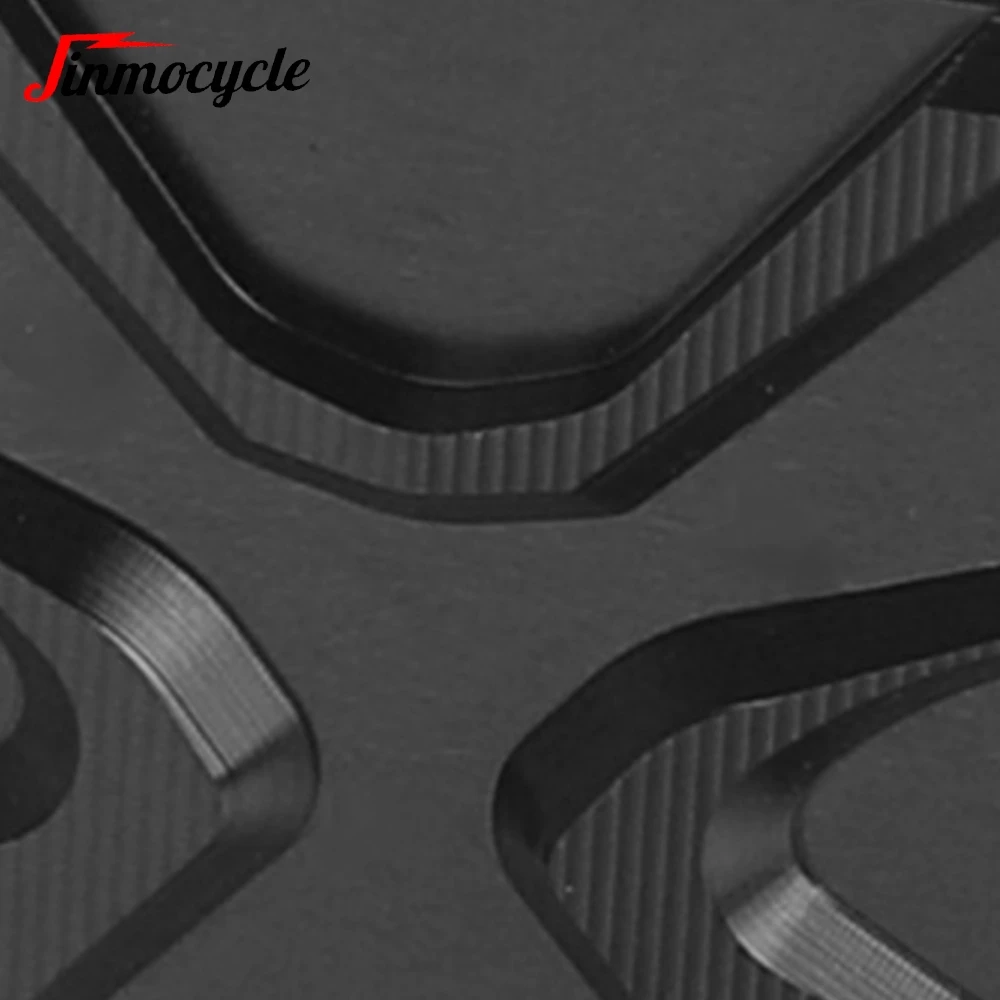 

For Yamaha FZ07/MT-07/Tracer 7/700/XSR700 FZ09/MT-09/Tracer 900/GT/XSR900 MT10 MT03 Motorcycle Front Brake Fluid Reservoir Cover