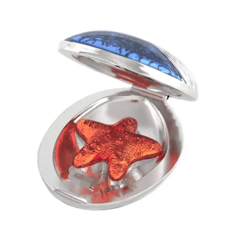 MOANA Starfish Pendant Necklace Cosplay Clothing Accessories Props Can Be Opened And Closed Alloy Necklace image 3
