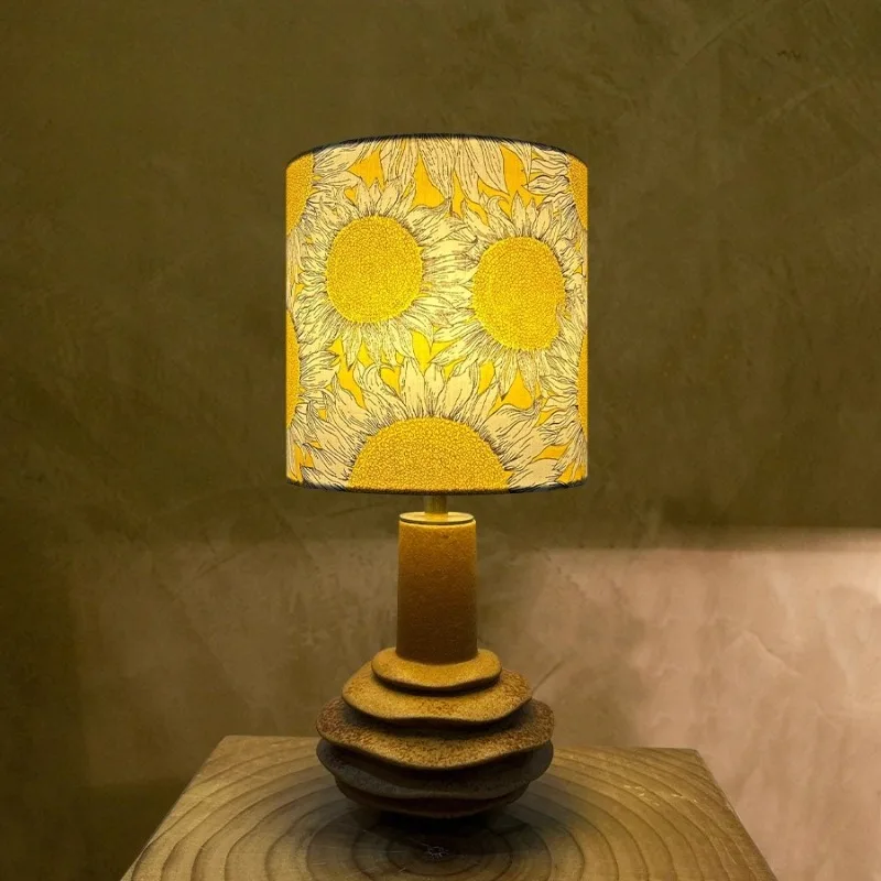 European Designer Printing Fabric Floor Lamps Ceramics Base Study Office Homestay Cafe Illumination Decorative Home Table Lights